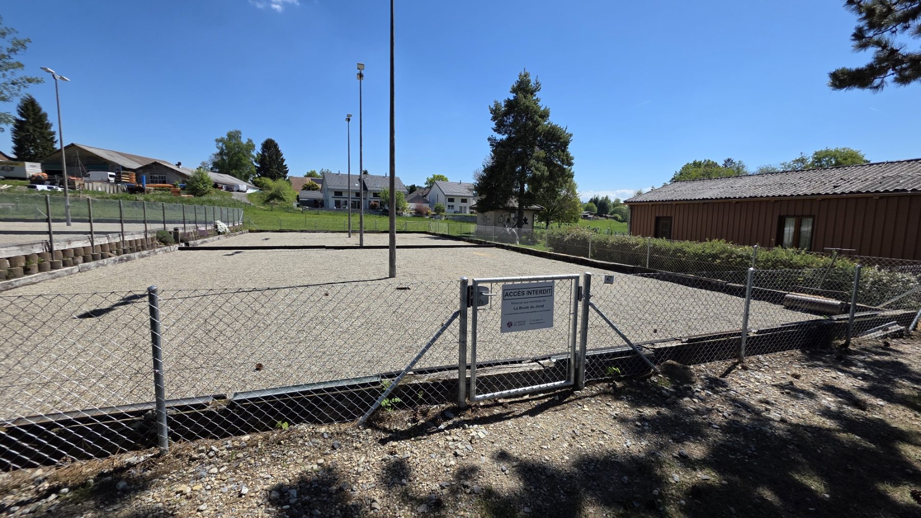 Vue du boulodrome de Froideville